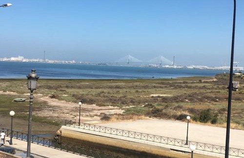 Centro Comercial Bahia Sur Apartment | Moderno apartamento en Bahia Sur