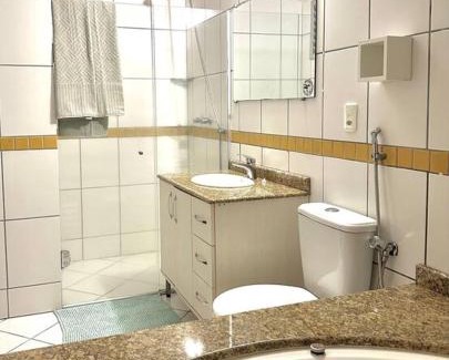 Czerniewicz Apartment | Moderno Loft Duplex com Hidro ao lado do Centro