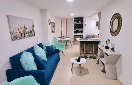 Sabaneta Apartment | Moderno y espacioso apartamento - 402
