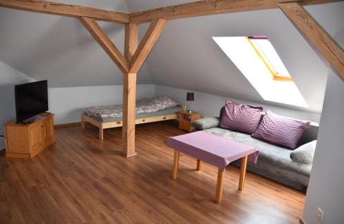 Pobiedziska House | Modrzewiowe Wzgorze