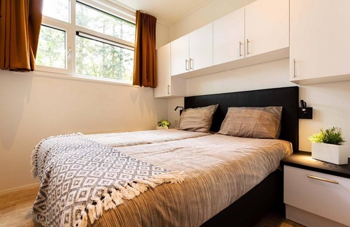 Beekbergen-Zuid Ski Chalet | ✓ Module Special at Recreatiepark Beekbergen ✓ Holiday home for 6 persons ✓ Located in Beekbergen (Gelderland) ✓ Holiday park on the Veluwe ✓ Book directly through the park