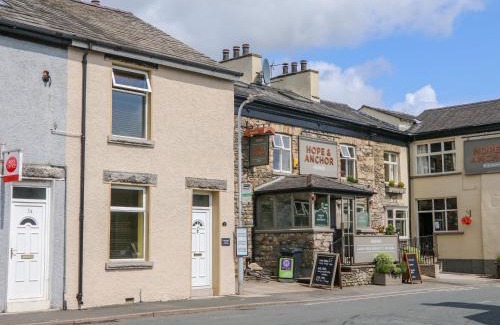 Flookburgh House | Molly's Cottage