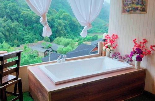 Mae Rim Resort | Mon Nao