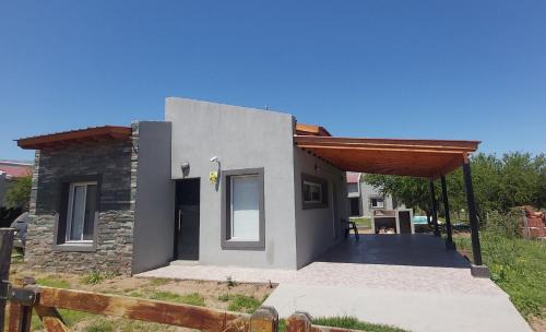 Merlo House | Monchos House