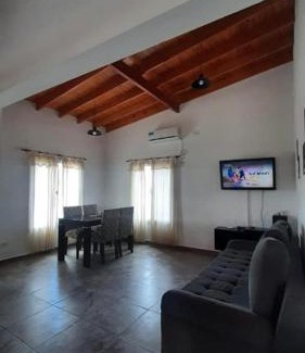 Merlo House | Monchos House