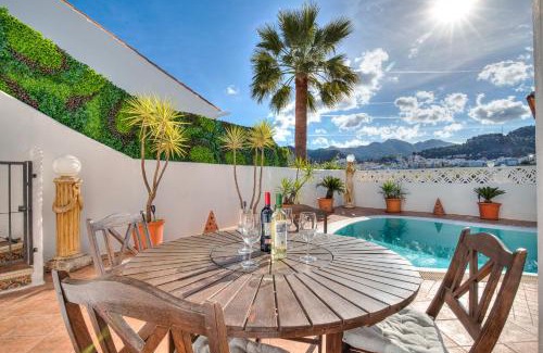 Monda Apartment | Monda Palms Ground Floor Apartment in Monda