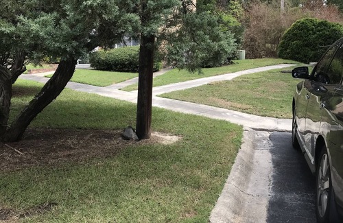 Woodfield Condo | Monica’s Hideaway Creekside @ Huntington