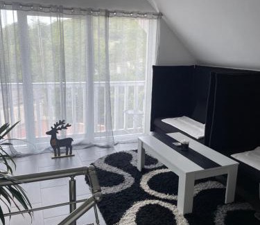 Jibert Apartment | MoniCazare