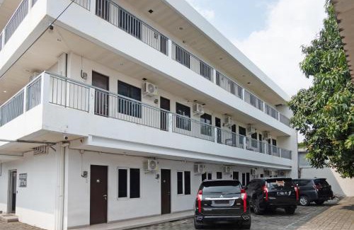 Semarang Utara Hotel | Mono Coliving Brotojoyo, Semarang