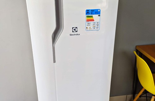 Pouso Alegre House | MONTANHA Container Mini-Scooter with Hydro ππ