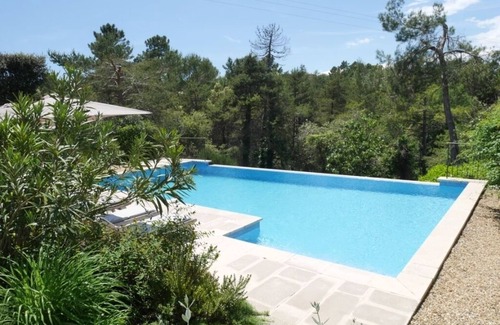 Montauroux Apartment | MONTAUROUX 30MN OF CANNES APARTMENT CONDITIONING TERRACE GARDEN PRIVATE POOL