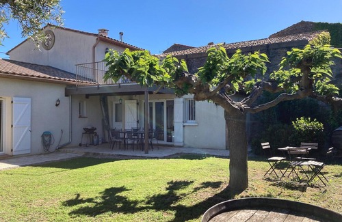 Montbrun-des-Corbieres Villa | Montbrun Vineyard Escape