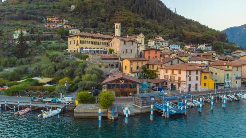 Peschiera Maraglio Hotel | Monte Isola - Decio Rooms