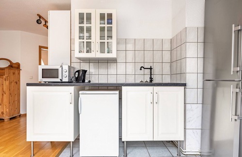 Bad Bodenteich Apartment | 'Monteurzimmer' for Shared Use