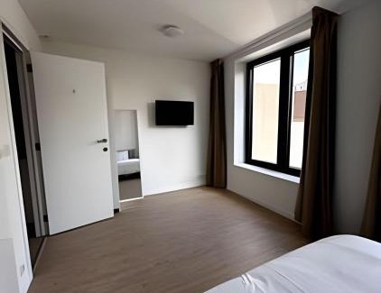 Sint-Lambrechts-Woluwe House | Montgomery Rooms & Suites