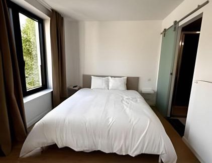 Sint-Lambrechts-Woluwe House | Montgomery Rooms & Suites