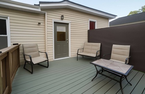 Griffin House | Month to month stay