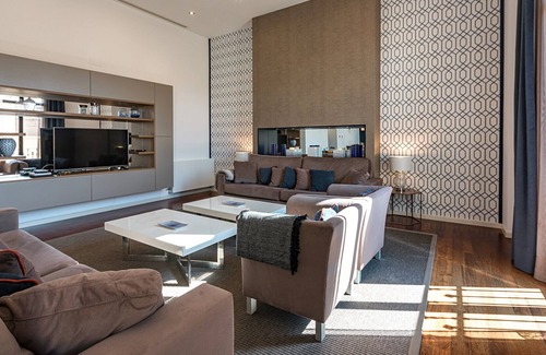 Gothic Quarter Apartment | Monthly apartment with shared pool in Barri Gotic