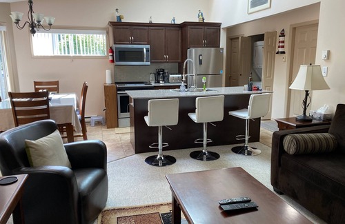 Regional District of Nanaimo Condo | Monthly Rental Mid Sep-Mid June 2300.00