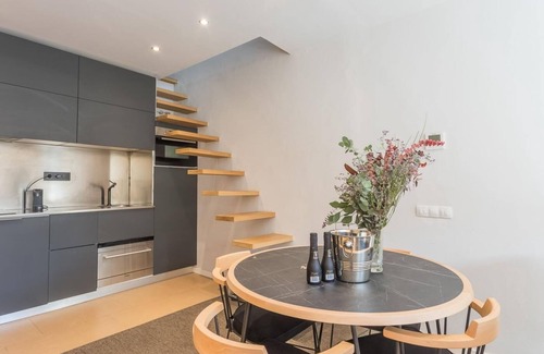 Sant Gervasi Apartment | Monthly rentals: Lovely apt. w/big terrace