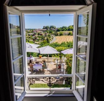 Montmoreau-Saint-Cybard Bed & Breakfast | MONTISMAURELLI