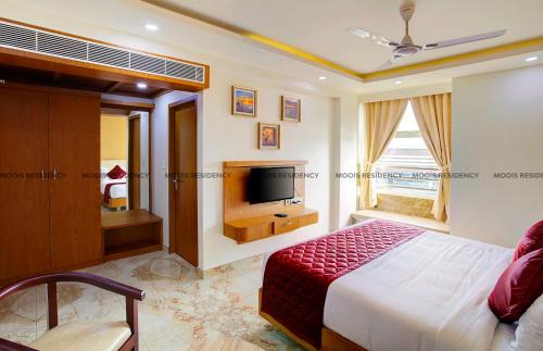 Kannur Hotel | Moois Residency
