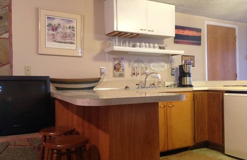 Proctor House | Moonbeams and Cabin Dreams