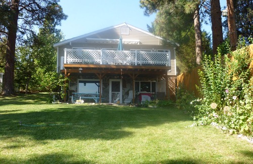 Proctor House | Moonbeams and Cabin Dreams