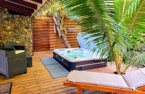 Pihaena Ski Chalet | MOOREA - JUST CHILL INN