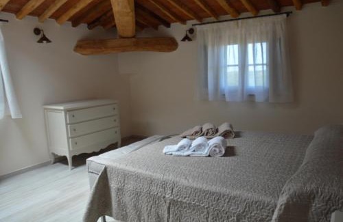 Castagneto Carducci Apartment | Moraiolo Podere le Bozze con piscina WI-FI