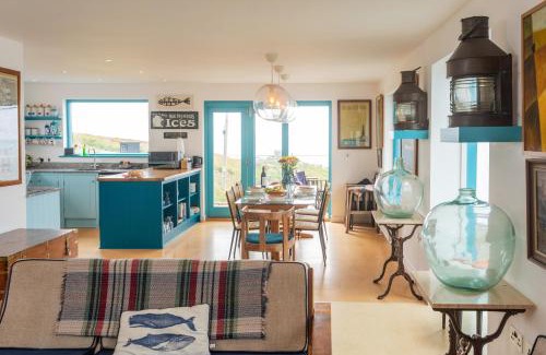 Sennen Cove House | Mordros