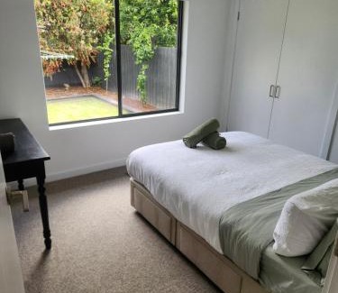 Mornington House | Mornington Holiday House Four bedrooms