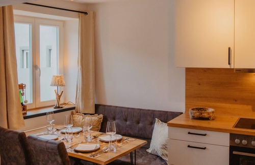 Neumagen-Dhron Apartment | Moselle apartment, oldest wine village, hiking, cycling, washing machine, Netflix!