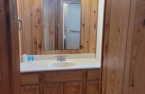 Negreet Villa | Motel 37 at Tranquility Bay Resort