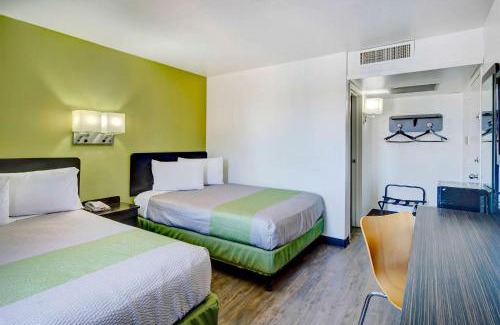 Douglas Hotel | Motel 6-Douglas, AZ