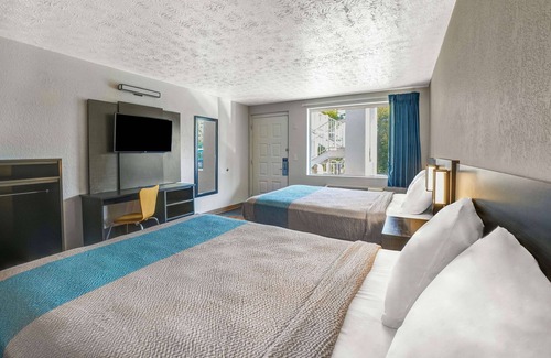 Lexington Hotel | Motel 6 Lexington I-75 Hamburg