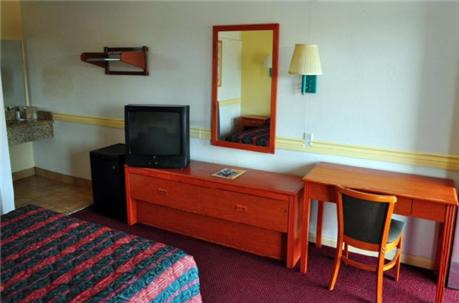 El Rancho Hotel | Motel 6 Pico Rivera - Los Angeles, CA