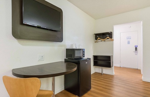 Santa Maria Hotel | Motel 6 Santa Maria, CA - South