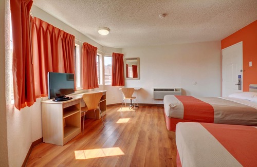 Wethersfield Hotel | Motel 6 Wethersfield, CT - Hartford