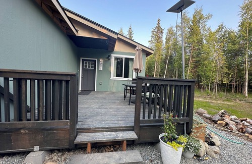 Knik-Fairview Apartment | 'Mother-In-Law' apartment in rural neighborhood. Kitchenette and Private Bath.
