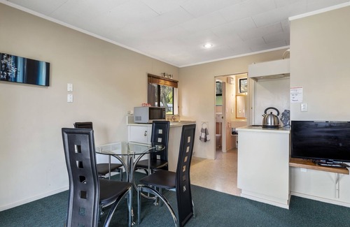 Motuoapa Cottage | Motuoapa Studio - Motuoapa Holiday Unit