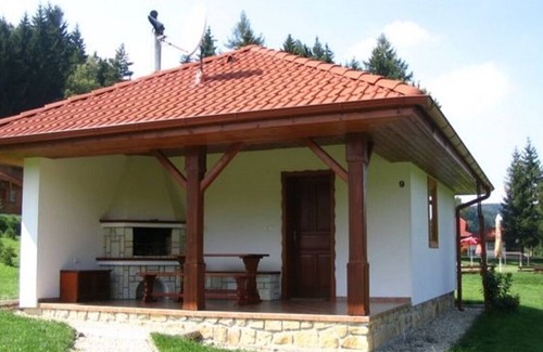 Borusov Ski Chalet | Motylek 4 - One Bedroom Chalet, Sleeps 4