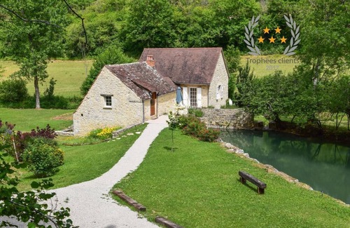 Peyrilles House | Moulin d'auriol - PEYRILLES