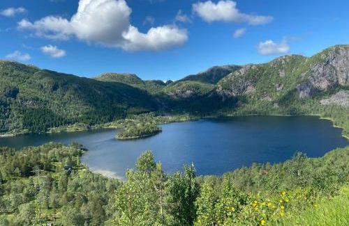 Masfjorden House | Mountain Cabin With Magical View And Tranquil Lake