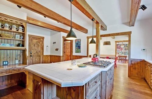 Weisshorn House | Mountain Chalet Just Blocks from Gondola & Main St