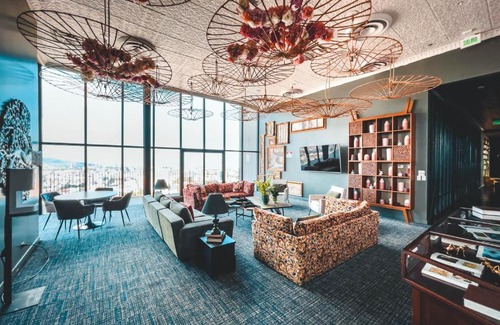 La California Apartment | Mountain City View Experience