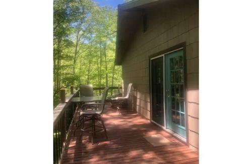 Renick House | Mountain get away