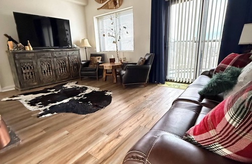 Sugar Mountain Condo | Mountain Getaway. Furnished 2/2 Condo, for the Outdoor Enthusiast! Free 5G WIFI