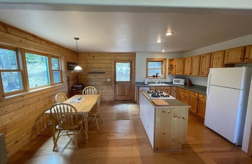 Fremont County Cabin | Mountain Meadow Cabin in Cotopaxi on 40 acres