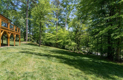 Candler Cabin | Mountain modern cabin with farm tour experience